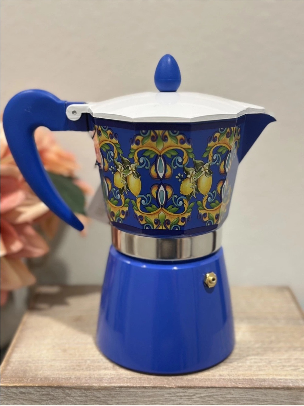 Brandani Italy Blue &Lemons Coffee Maker Moka Pot Stovetop Aluminum 6
Cup NEW - Picture 4 of 7